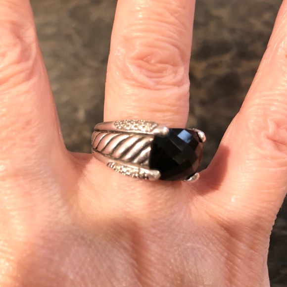 DAVID YURMAN Onyx & Diamond Cable Ring - Picture 5 of 13
